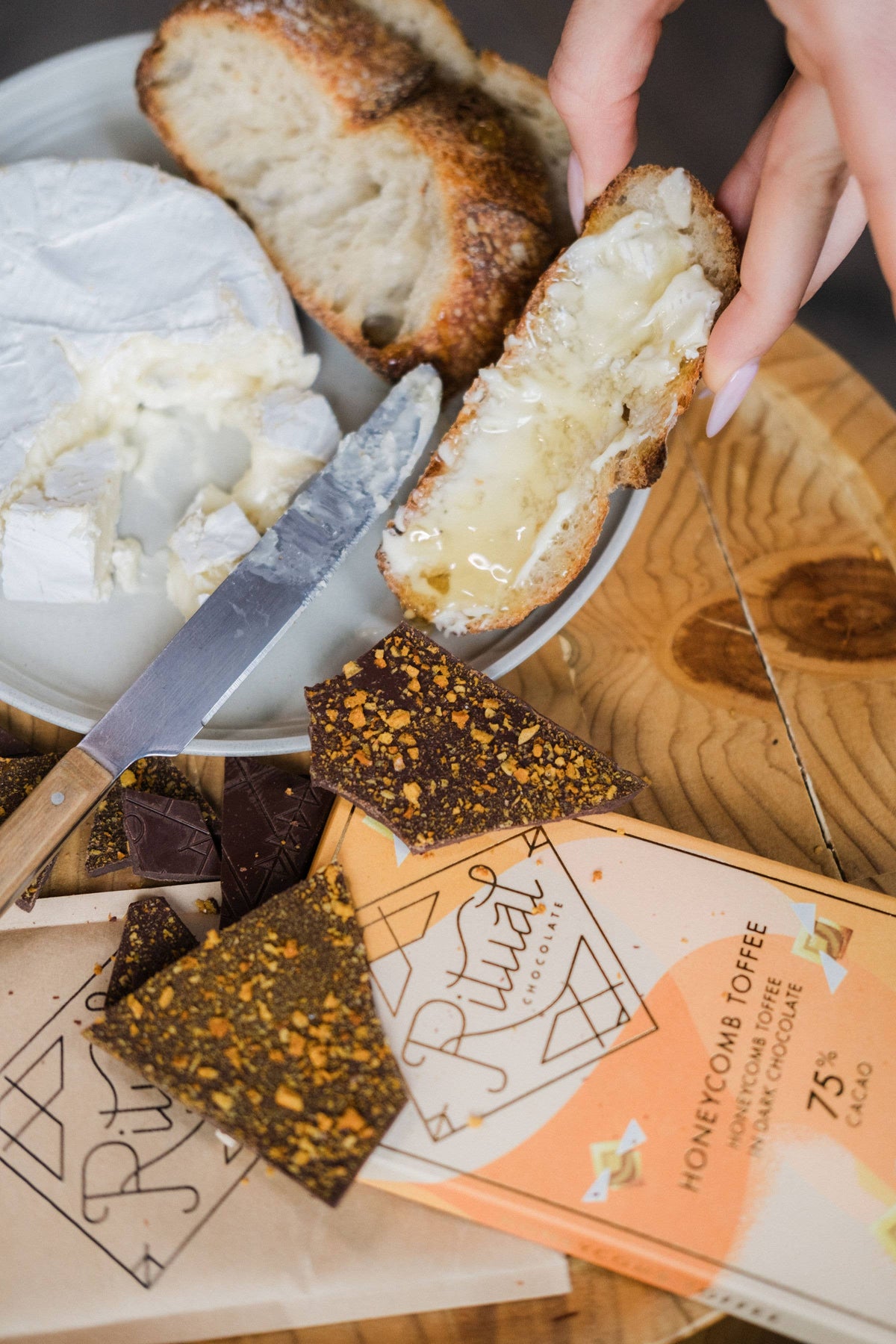 Honeycomb Toffee Dark Chocolate Bar 70% Cacao